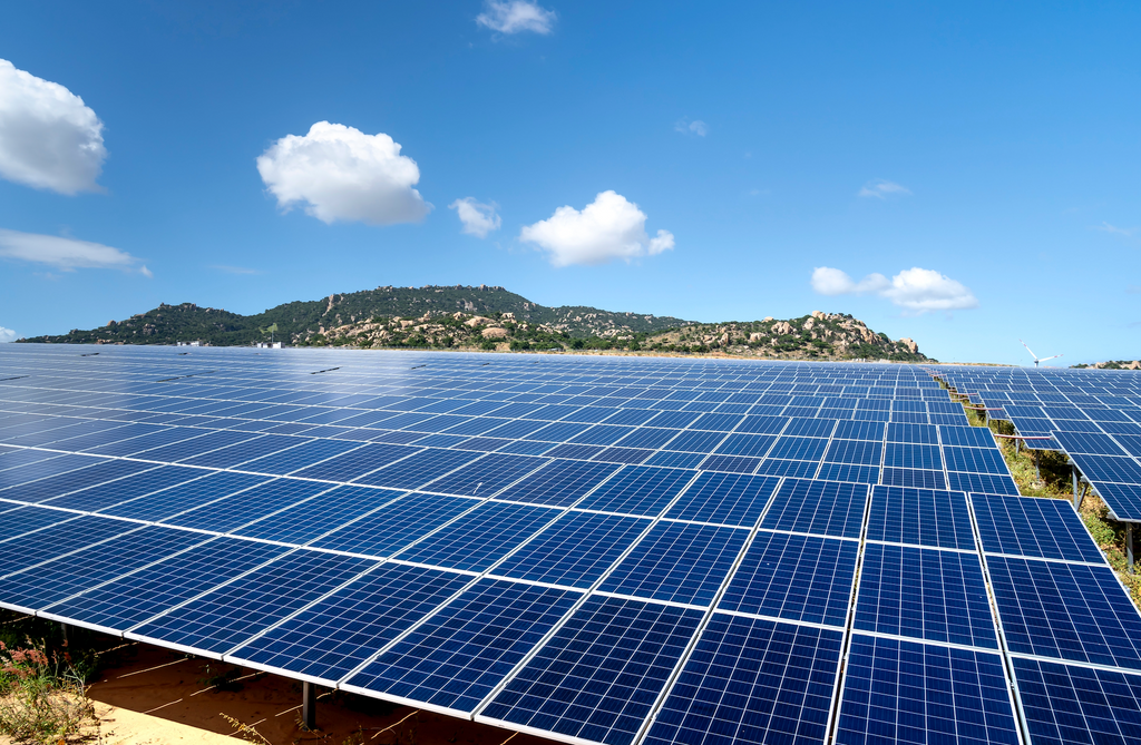 5 beneficios de la energía solar que te motivarán a invertir